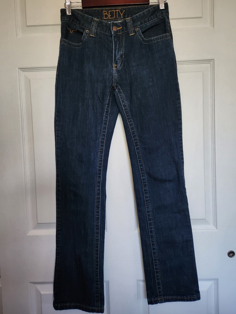 👢Kimes Ranch - Dark Wash Betty Jeans - Size 4/32